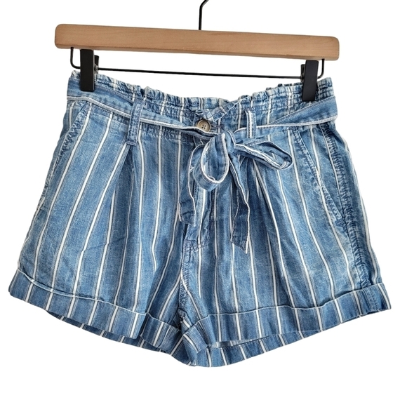 American Eagle 0 Blue Pinstripe Paperbag Chambray Denim Shorts 100% Cotton - Picture 1 of 9